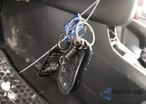 2019 Jeep Cherokee Trailhawk 4X4 z USA, uszkodzony, nr VIN 1C4PJMBX8KD188601